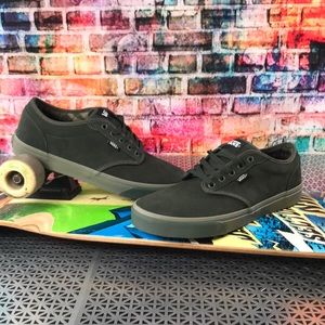 VANS Atwood  men’s skater shoes NWT